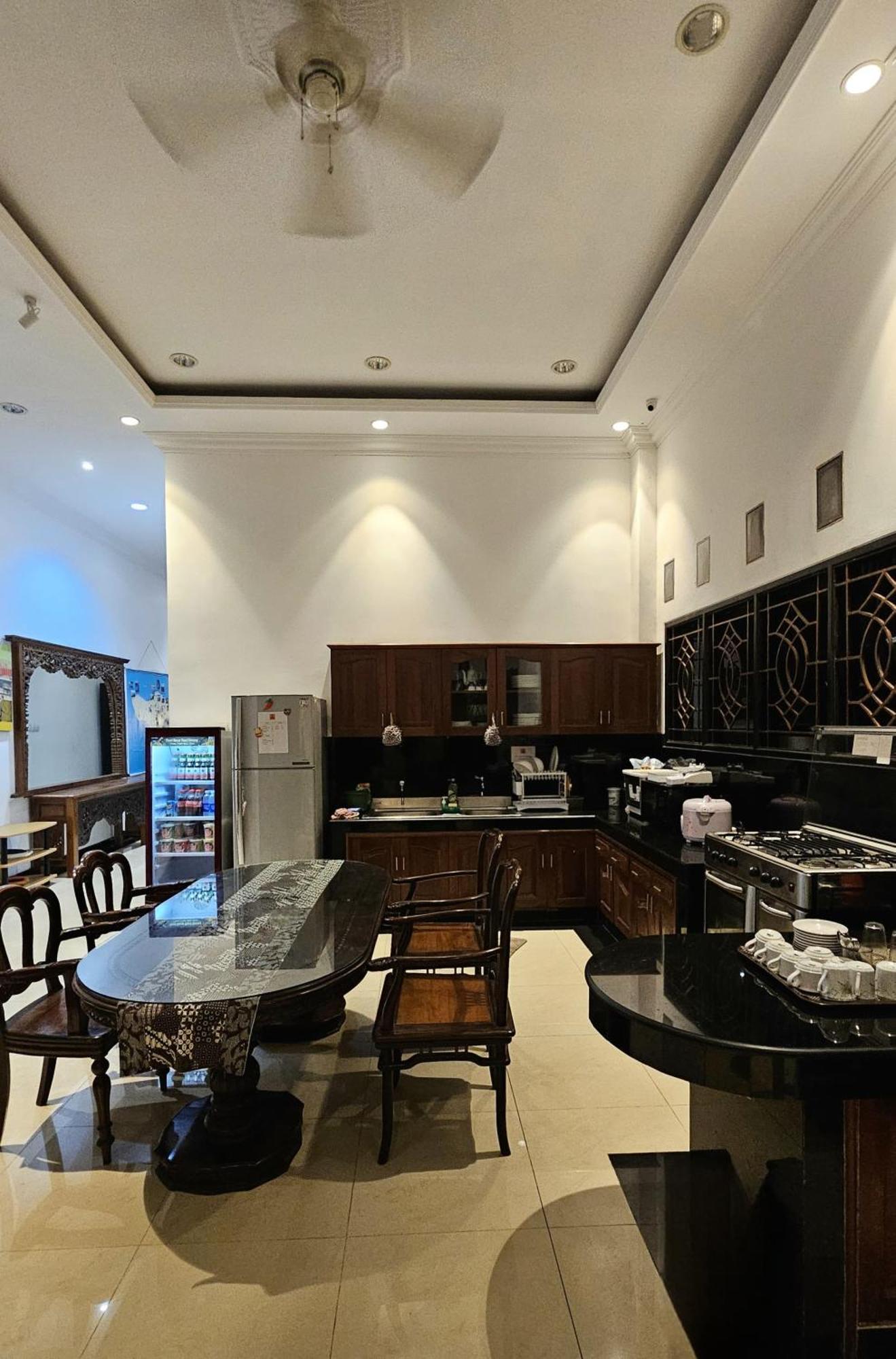 Hostel Fora Capsule Tuban Kuta Bali *