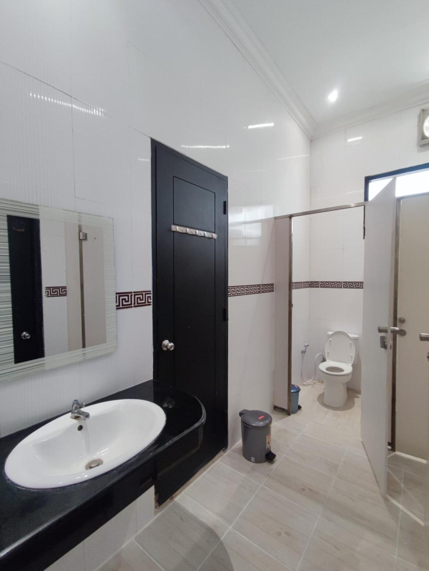 Fora Capsule Tuban Kuta Bali Hostel *